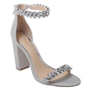 Jewel Badgley Mischka Mayra Silver Glitter Block Heels Women’s Size 8